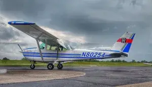 Cessna 172M N80254 Beautiful Bea side view